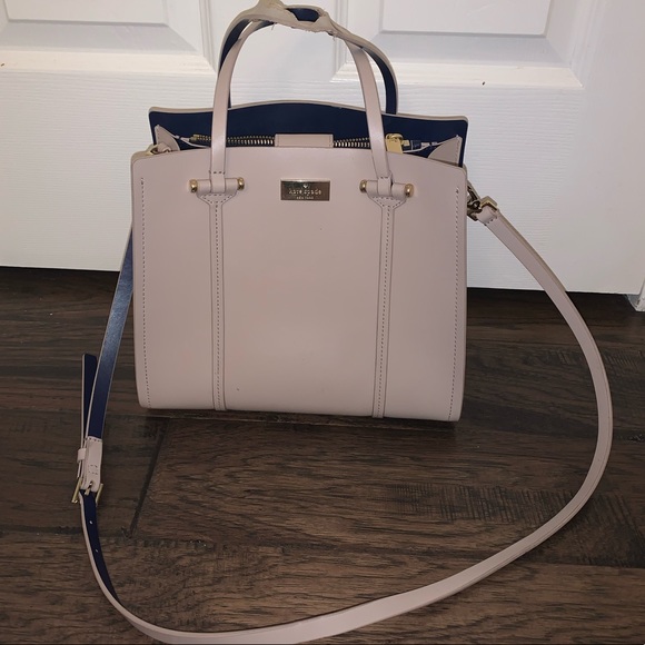 kate spade Handbags - Kate spade cross body tote